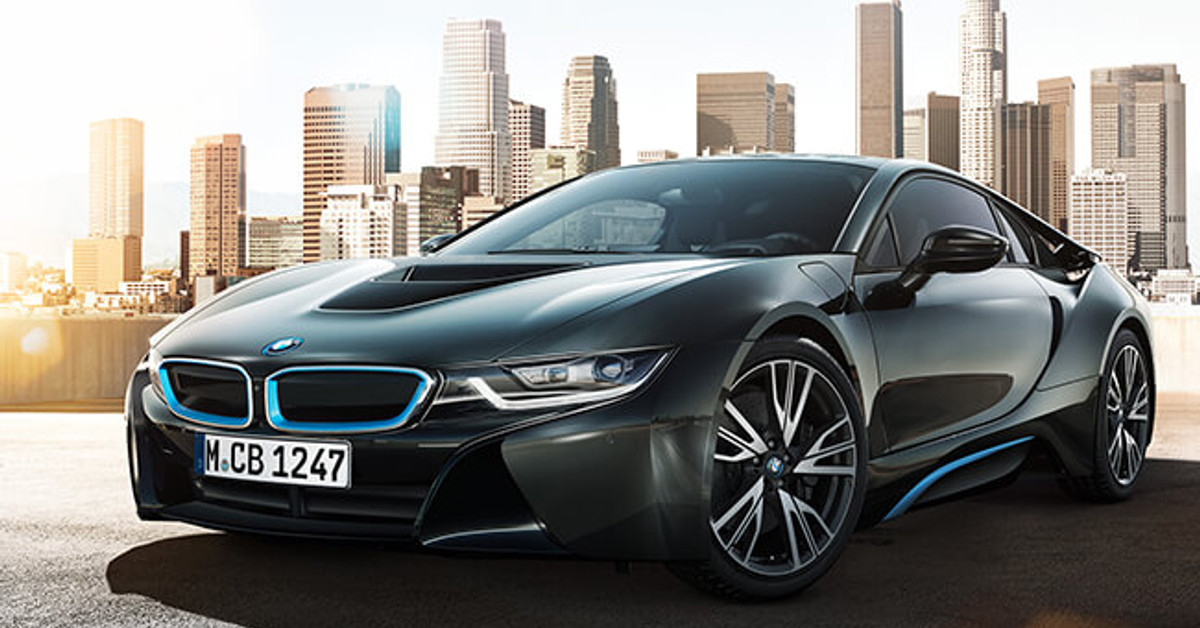 Know the BMW i8 in seven shots