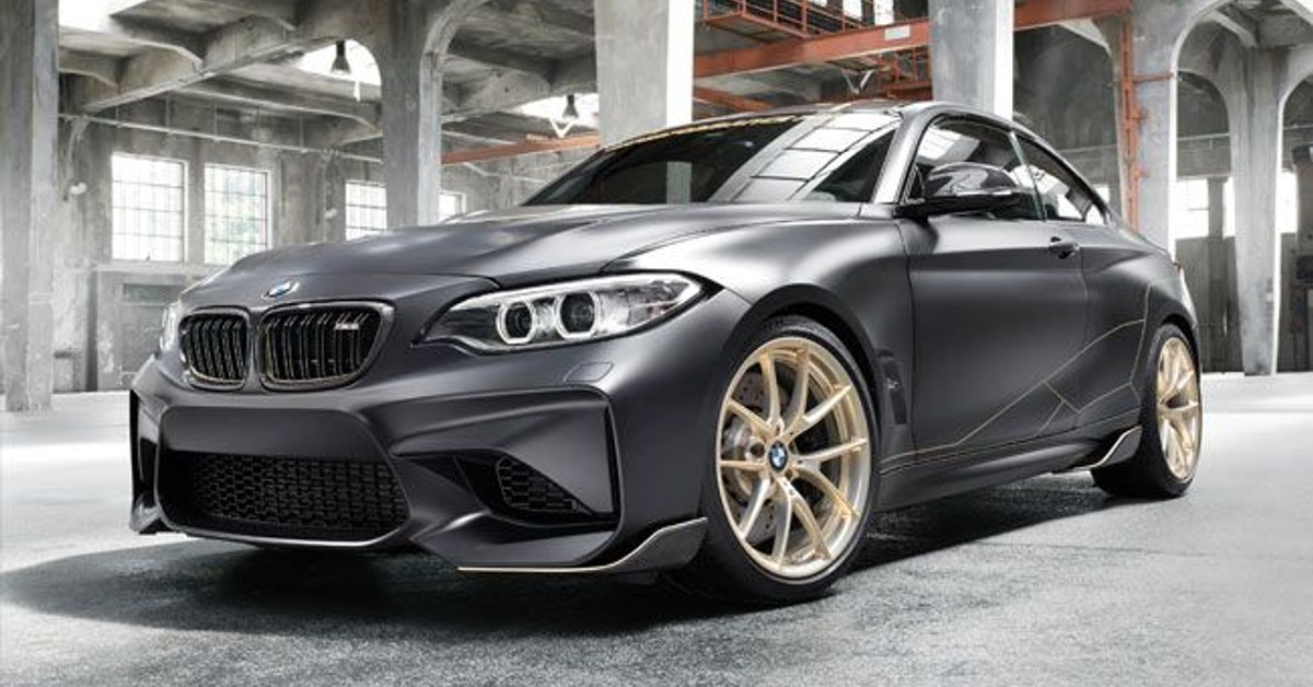 BMW M2 Competition now comes with carbon fiber M performance goodies