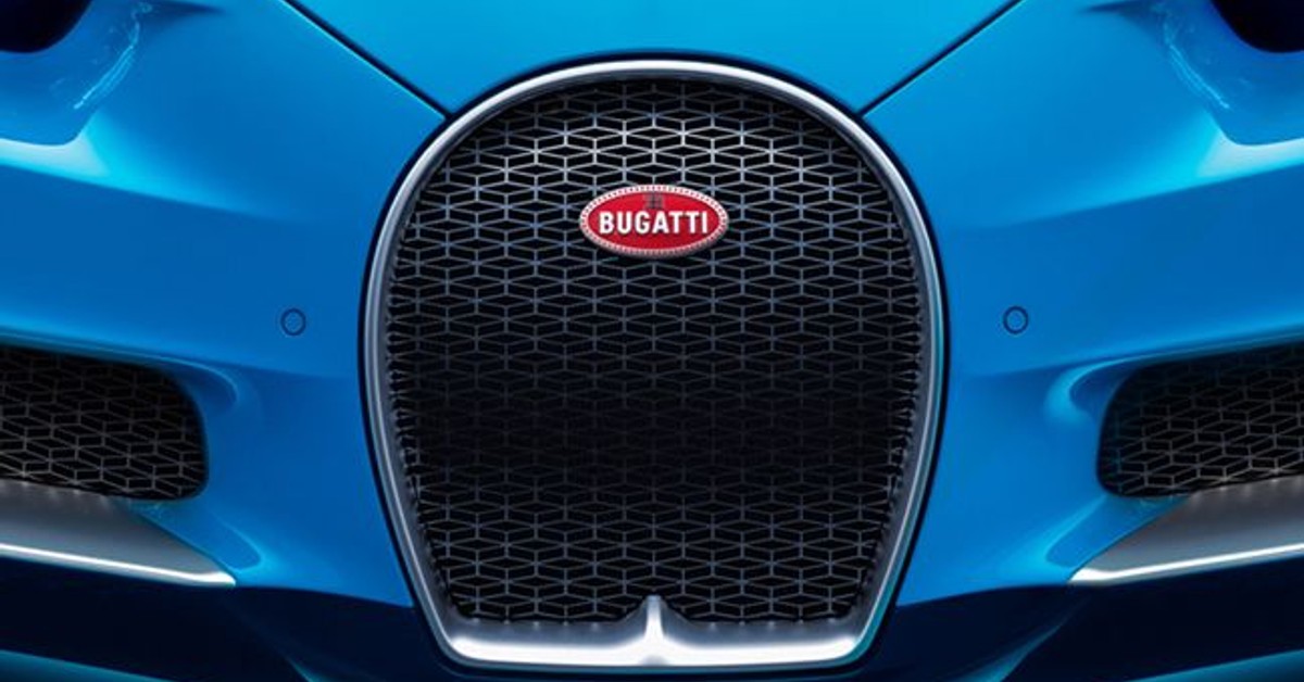 Bugatti teases the new Divo ahead of its debut