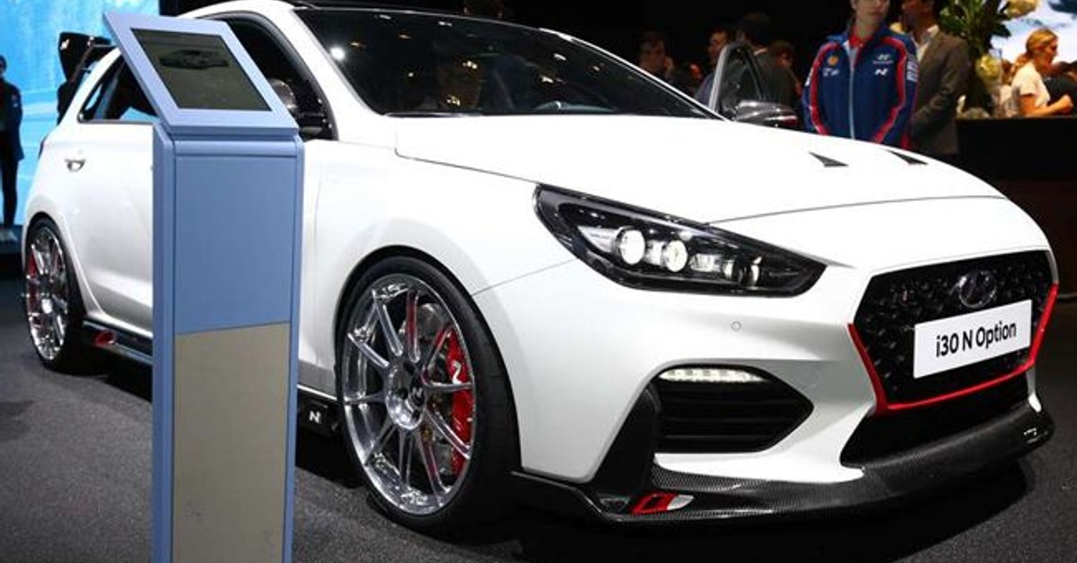 Hyundai unveils i30N with N Option pack