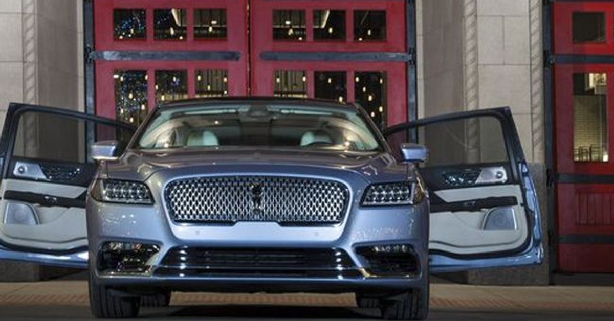 Lincoln Continental pays homage to its vintage edition on 80th anniversary