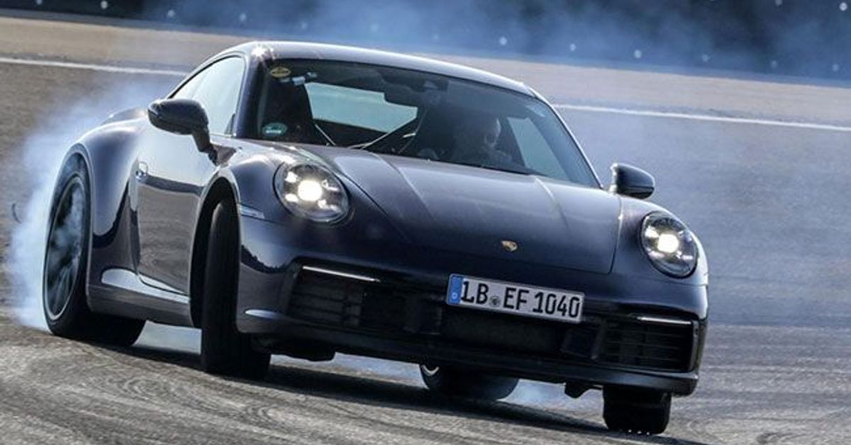 Porsche 911 Hybrid is on its way but not sooner than you think