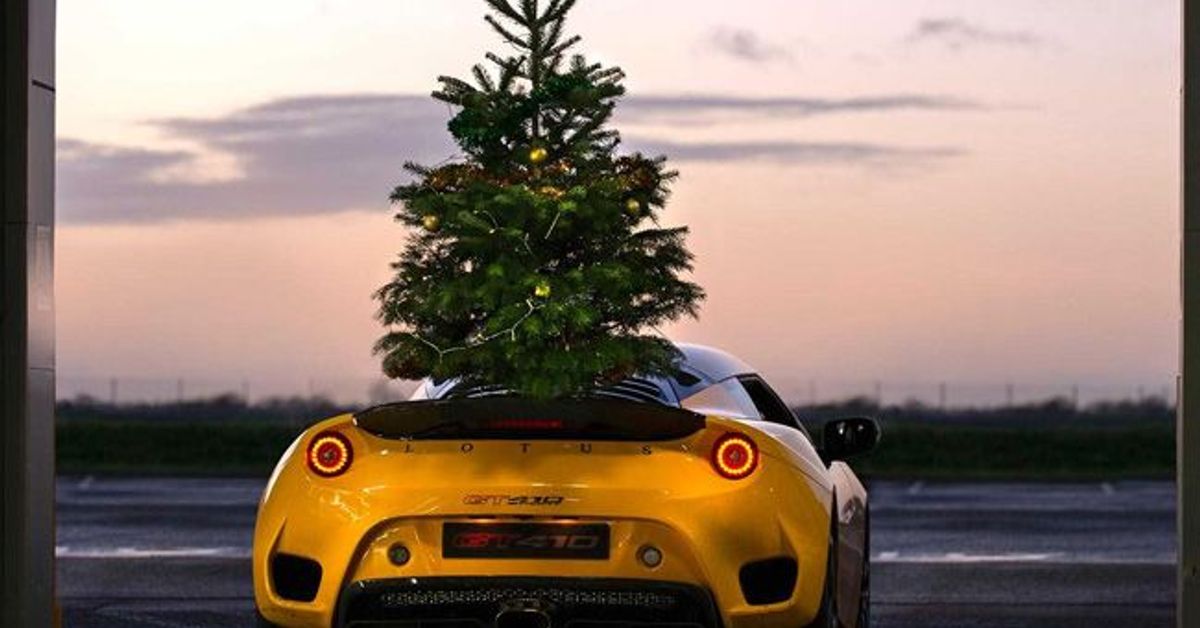 Lotus wishes everyone Merry Driftmas