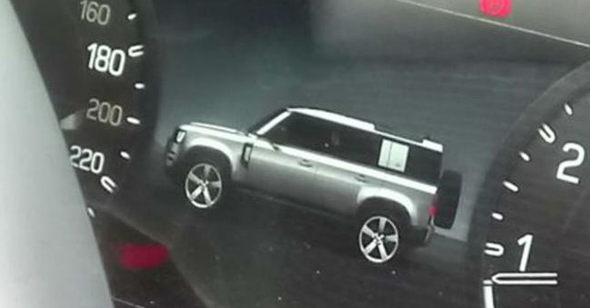 Another image of next generation Land Rover Defender leaked