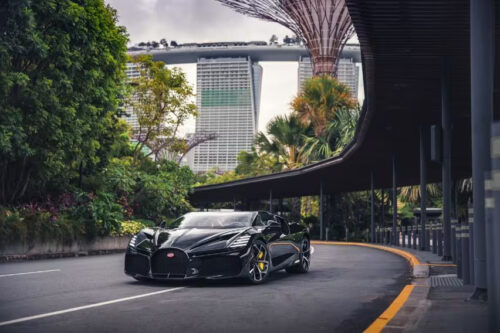 Bugatti W16 Mistral visits Singapore’s ‘Garden City’