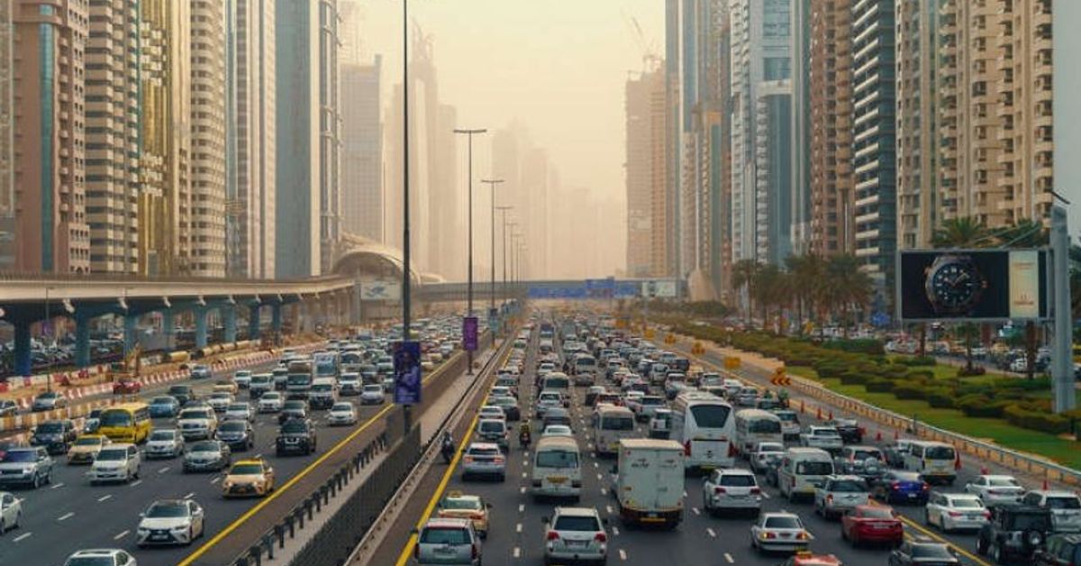 Dubai imposes traffic fines of up to AED 100,000