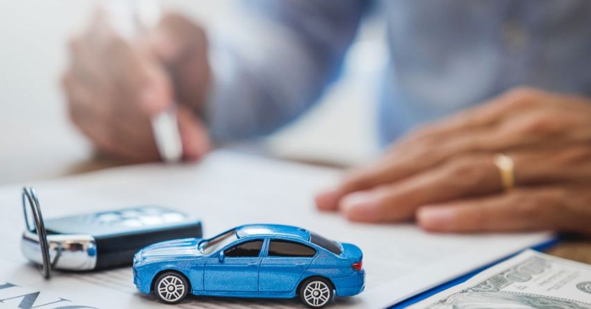 Selling your car in the UAE: Tips for a smooth and profitable transaction
