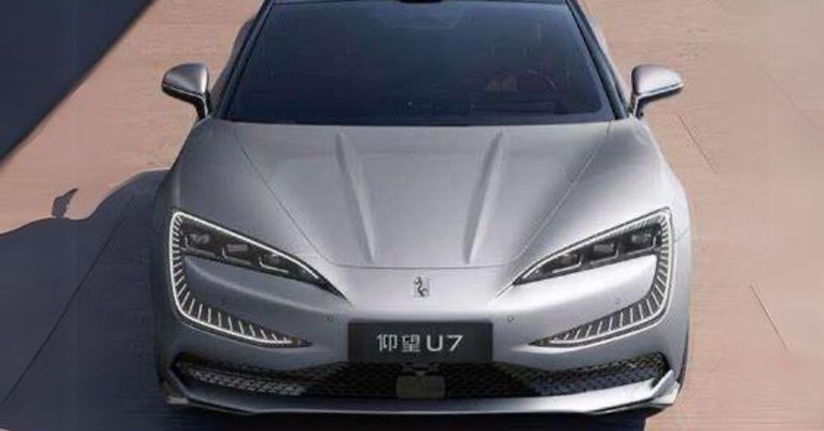 BYD sub-brand Yangwang unveils its first sedan, the U7, to rival luxury electric giants