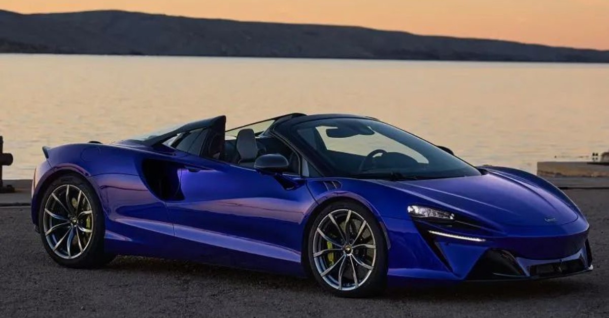 McLaren Artura Spider debuts as the marque’s first hybrid convertible