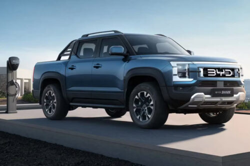 BYD Shark pickup truck debuts with a plug-in hybrid mill