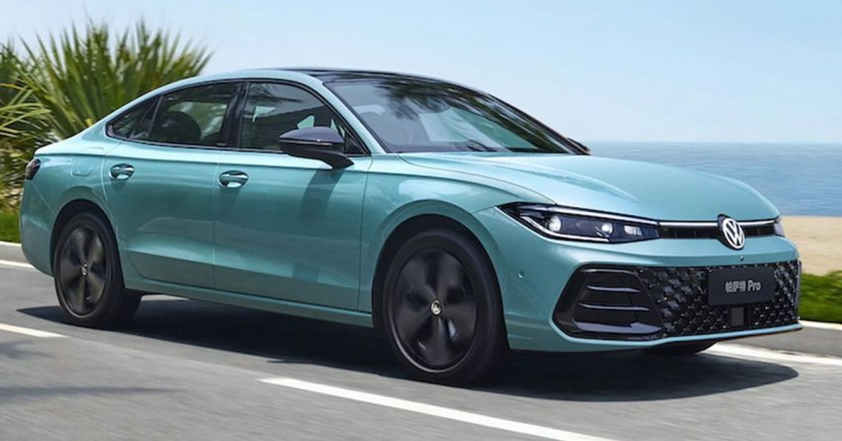 Volkswagen reveals Passat Pro sedan in China