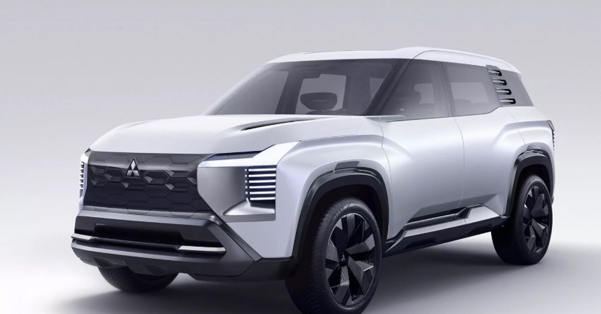 Mitsubishi introduces new 7-seater SUV Concept, the DST