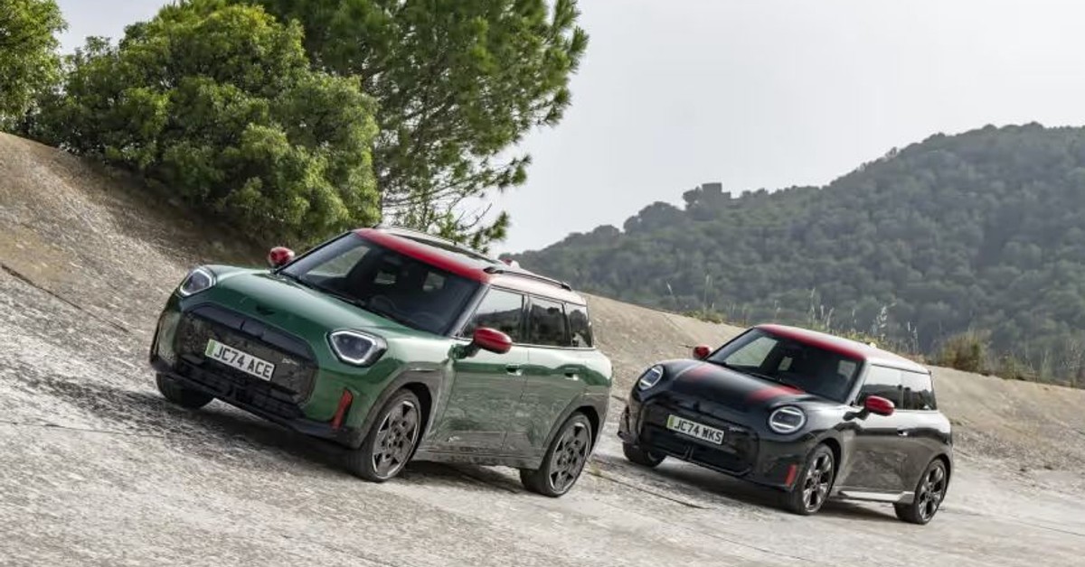 Mini reveals an all-electric John Cooper Works