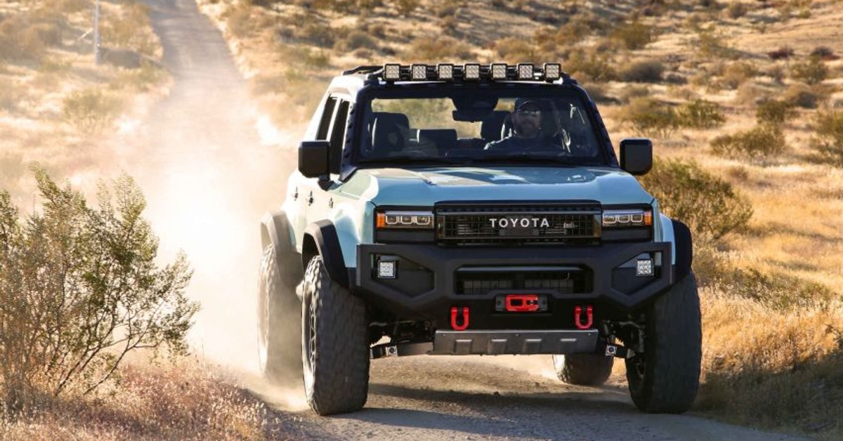 Toyota Land Cruiser Rox Concept debuts with a unique convertible roof setup 