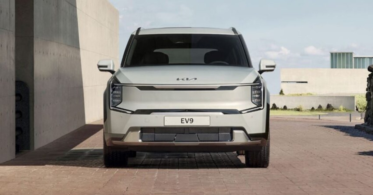 Kia EV9 and Telluride Win 2025 Kelley Blue Book Best Buy Awards