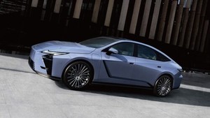 Lexus ES Makes Global Debut in Shanghai with Electrified Makeover