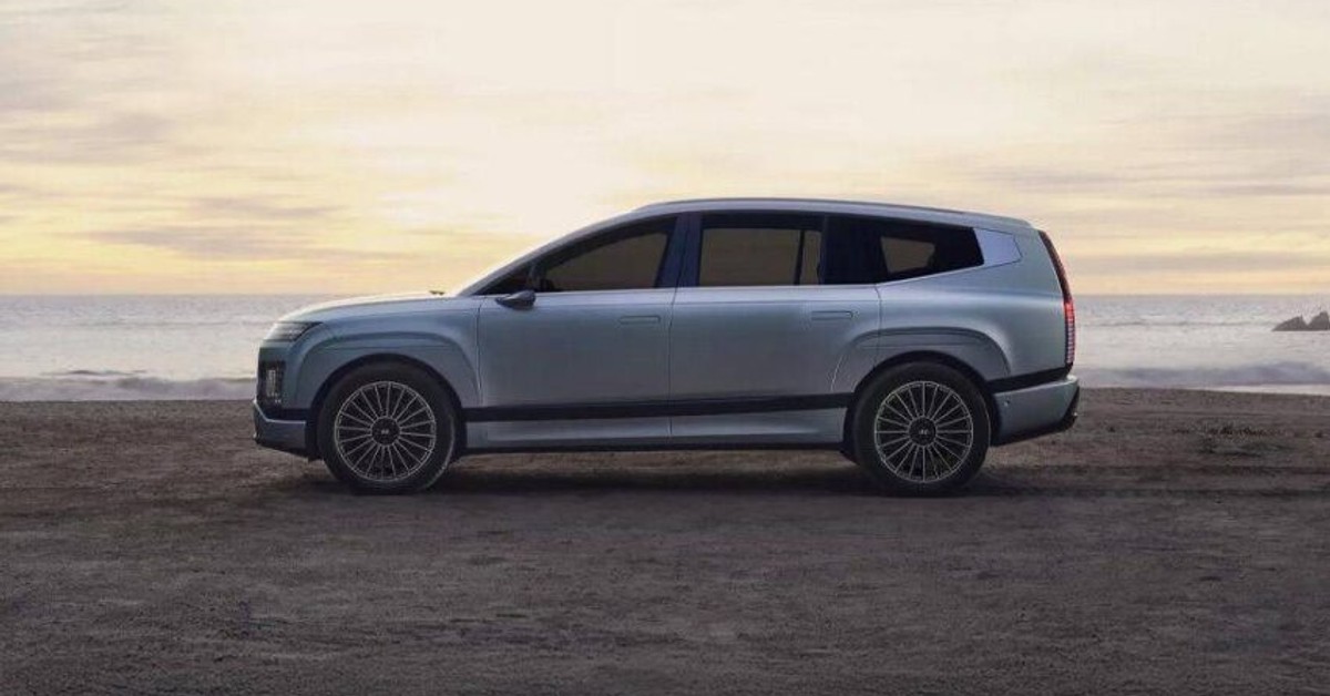 2026 Hyundai IONIQ 9 EV Launches in UAE: Premium Electric SUV with Over 300-Mile Range
