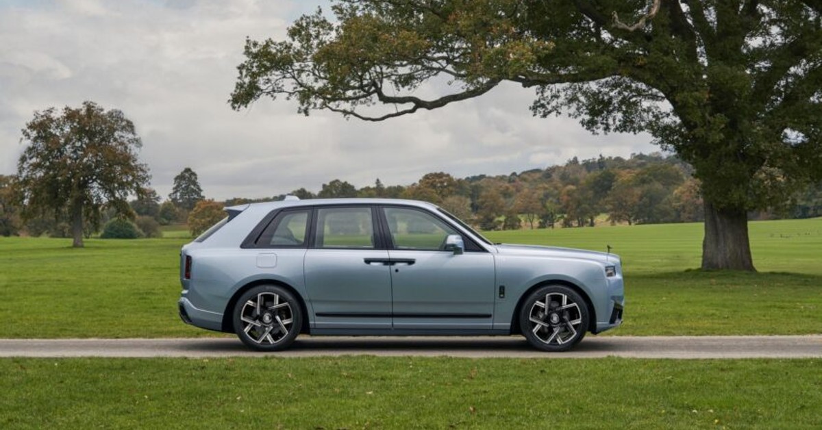 Rolls-Royce Launched Black Badge Cullinan Daisy Inspired by Client’s Hiking Trail