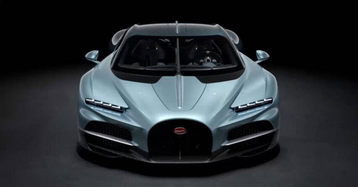 New Bugatti Tourbillon Makes Private Debut in Dubai with Hybrid V16 