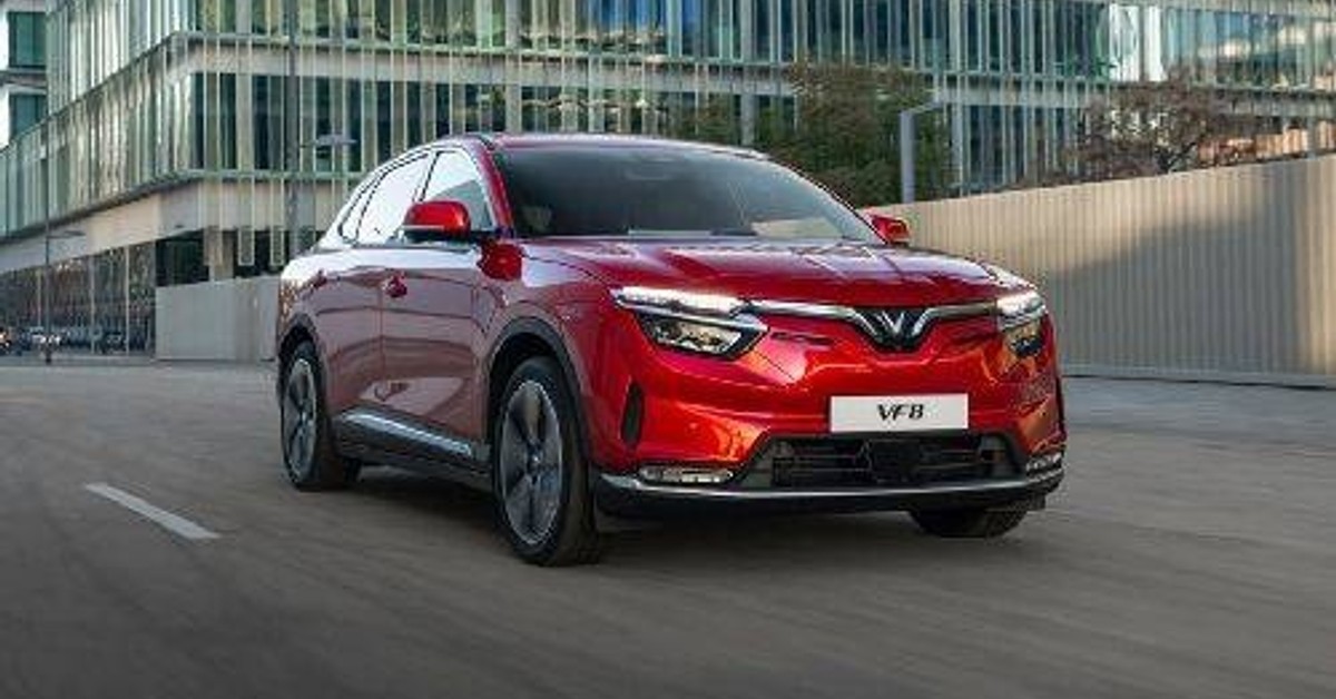 VinFast VF 8 Raises the Bar for Electric SUV Power in the UAE