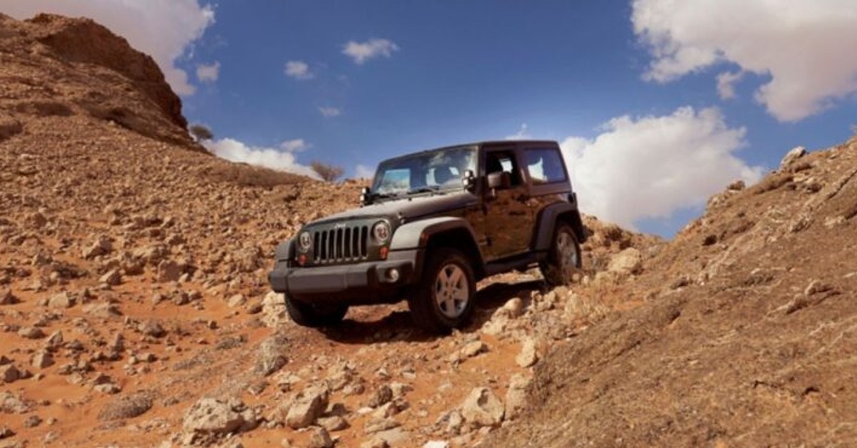 Must-Have Features in Modern Off-Road Vehicles for UAE Terrains