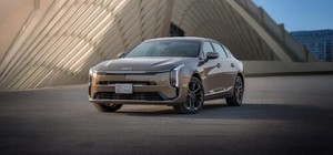 KIA K8 2025 Facelift Sedan Now in the UAE: What You Get, What It Costs