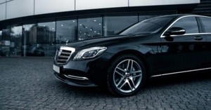 Top 10 Luxury Cars You Can Rent in Dubai in 2026