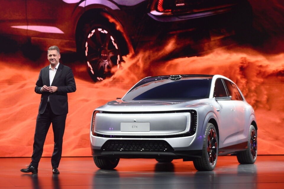 Audi CEO Gernot D&ouml;llner presents the AUDI E7X at the Group Night Auto China 2026.