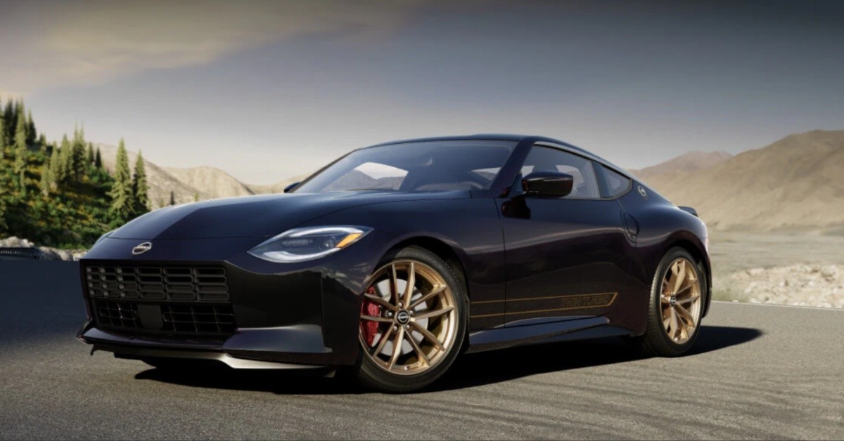 Nissan Z Heritage Edition front image