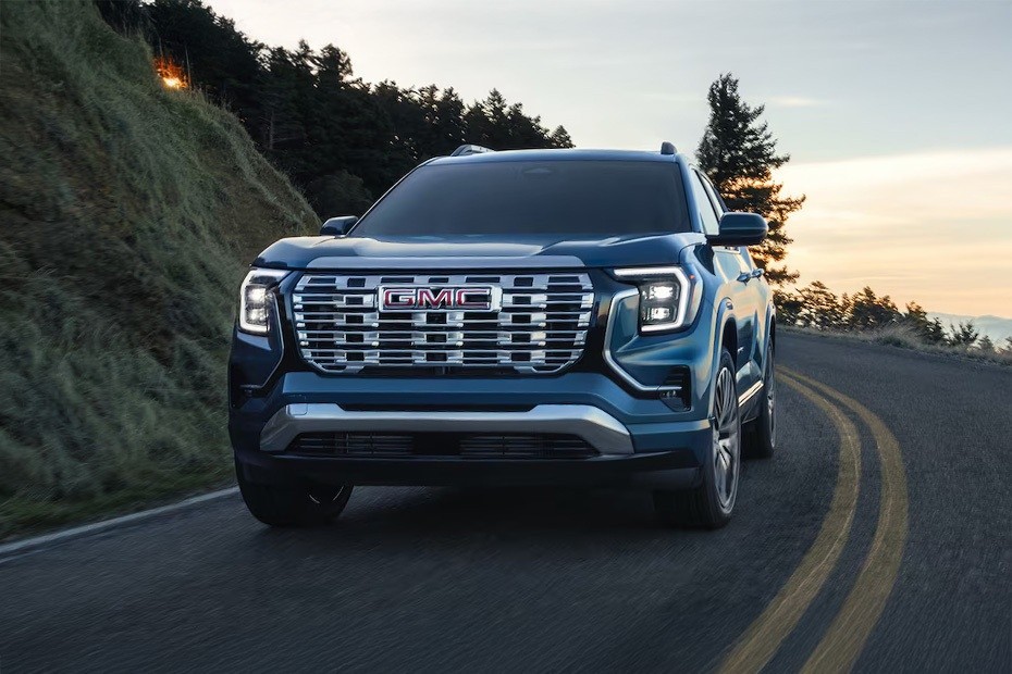 GMC Terrain front view