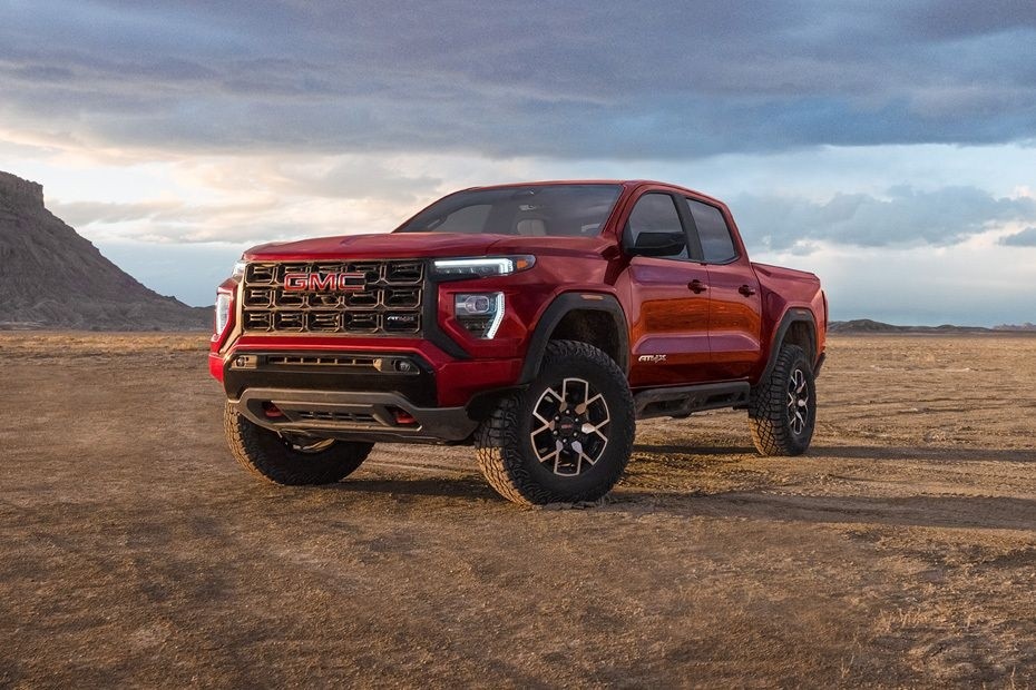 GMC Canyon AT4X front view