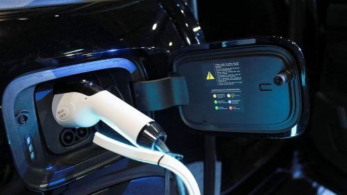 UAE Leads the Middle East EV Race: What It Means for Buyers Right Now