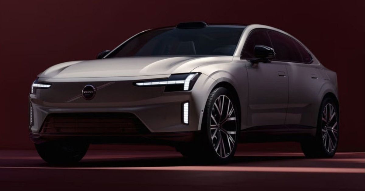 Volvo ES90 Electric UAE Review: Luxury, 755 km Range & Next-Gen EV Technology