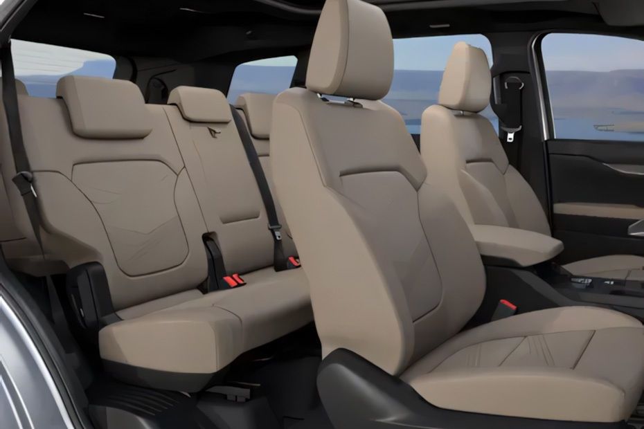 Ford Everest seven-seat cabin with spacious and comfortable interior layout