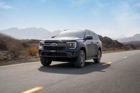Ford Everest cruising on an open highway