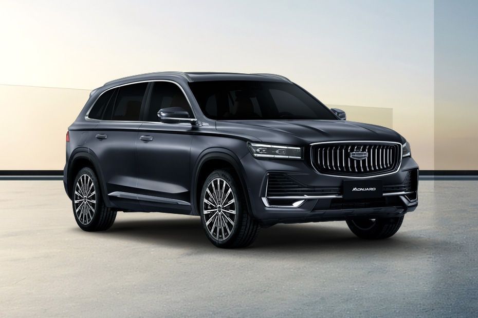 Geely Monjaro front three-quarter view in grey