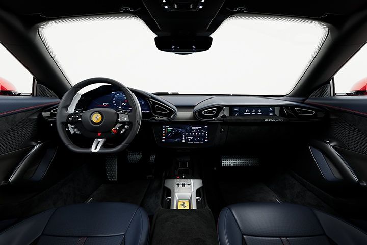 Ferrari 12Cilindri Manuale cockpit with digital displays and premium cabin