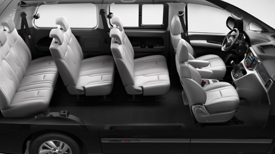 JAC M4 9-seat cabin with flexible seating layout for families and commercial transport