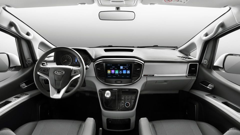JAC M4 dashboard with touchscreen infotainment system