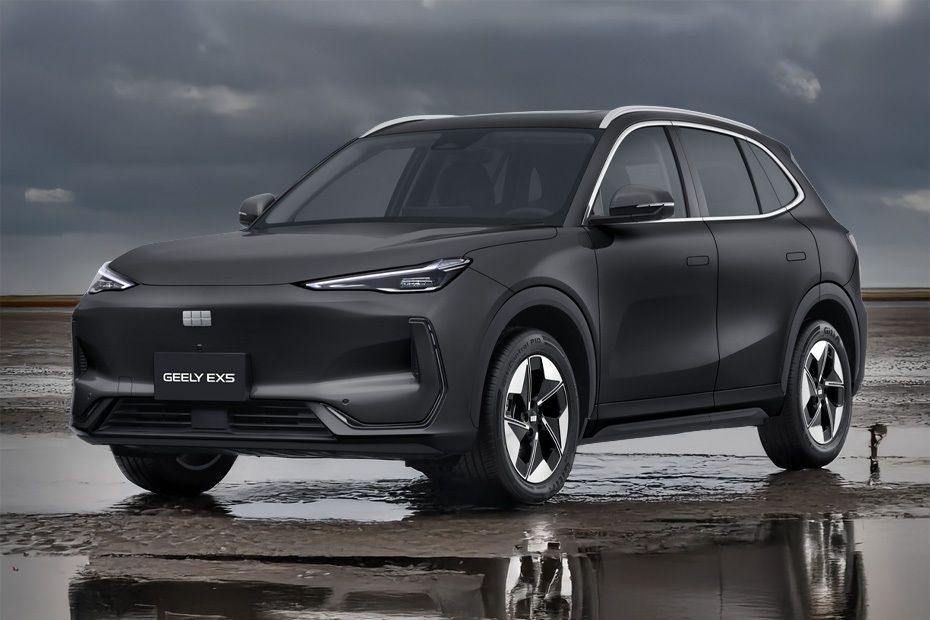 Geely EX5 electric SUV front three-quarter view in matte black finish