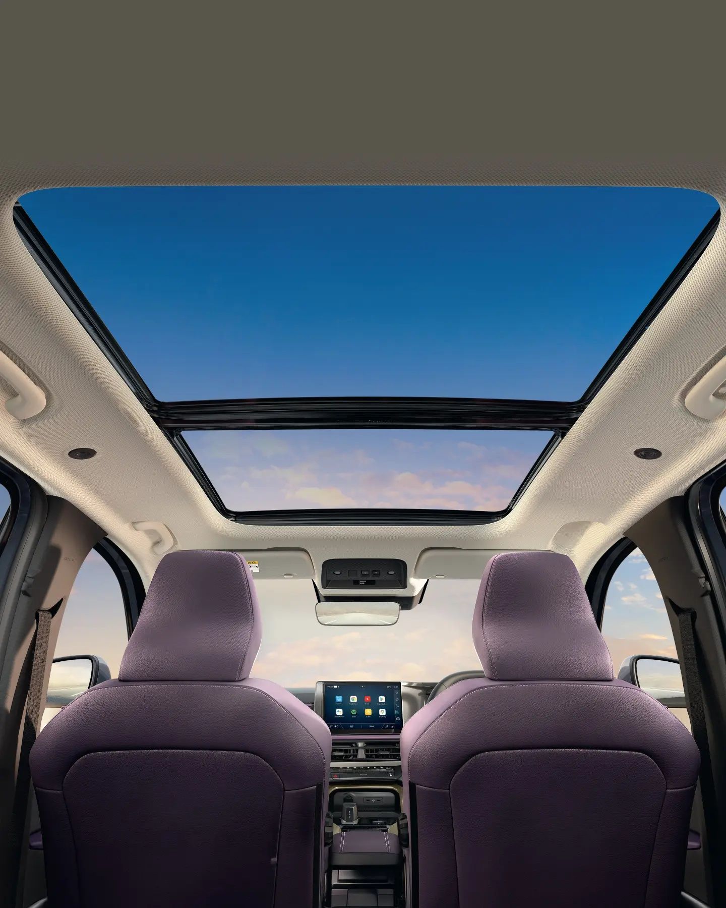Nissan Tekton rear seats with fold-down armrest and spacious cabin
