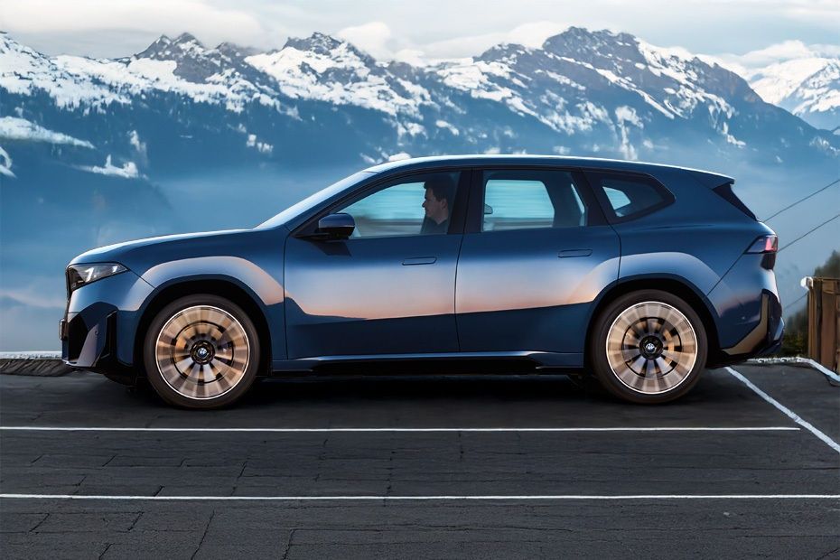 BMW iX3 side profile showcasing Neue Klasse design and electric SUV styling