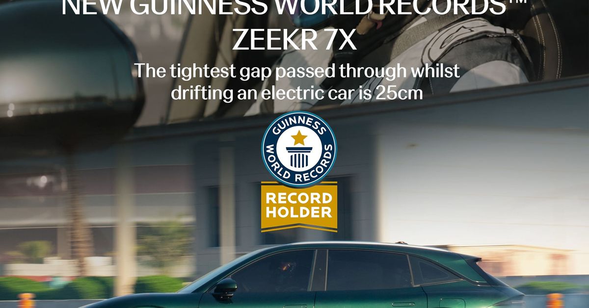 Zeekr 7X Drifts Through 25cm Gap, Breaks Guinness Record in Abu Dhabi