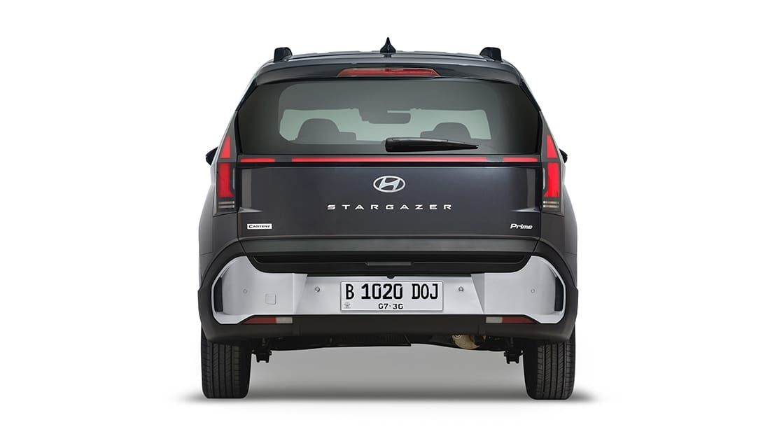 Hyundai Stargazer rear view
