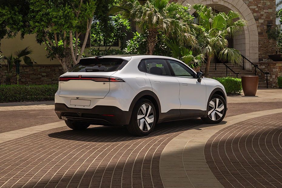 Deepal S05 electric SUV highlighting its rear styling and aerodynamic design.