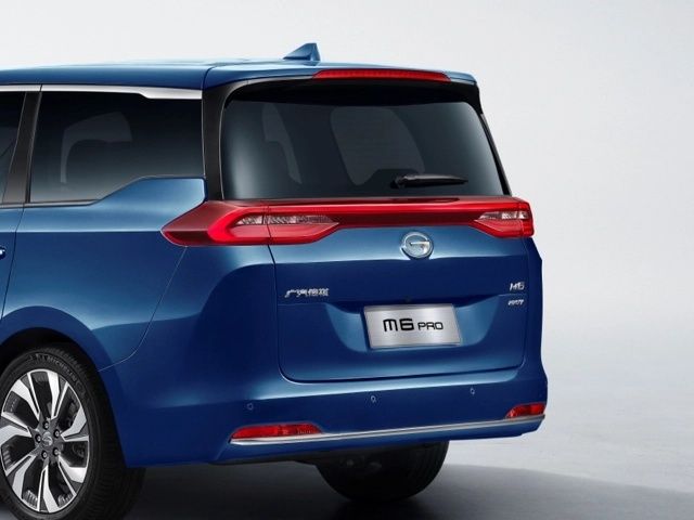 GAC M6 Pro rear view highlighting connected LED taillights and a stylish MPV design.