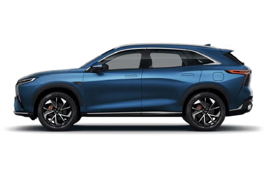 Kaiyi X7 side profile in blue