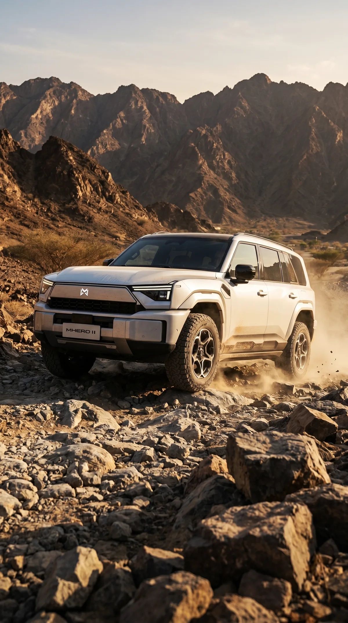 MHERO II SUV showcasing its intelligent AWD system