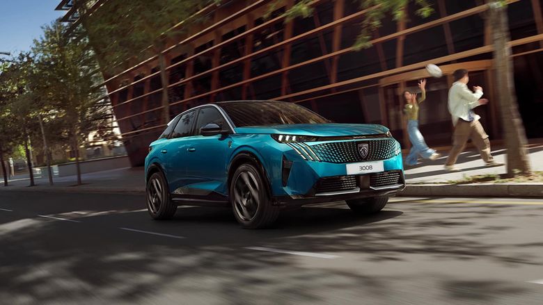 PEUGEOT 3008 Exterior