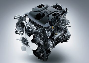 Toyota HiAce engine and powertrain